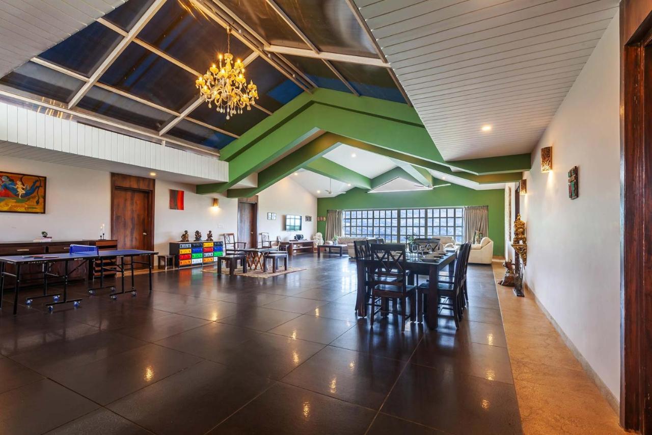 Stayvista'S Shivom Villa 12 - A Serene Escape With Views Of The Valley And Lake لونافالا المظهر الخارجي الصورة